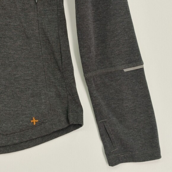 Basin and Range Top Women Gray Silver Mountain Performance Dri-release Active - Picture 7 of 15